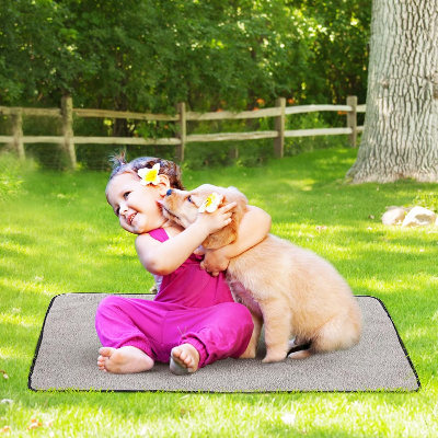 Tapis pour chien - PortableDogMat™ - Gris clair
